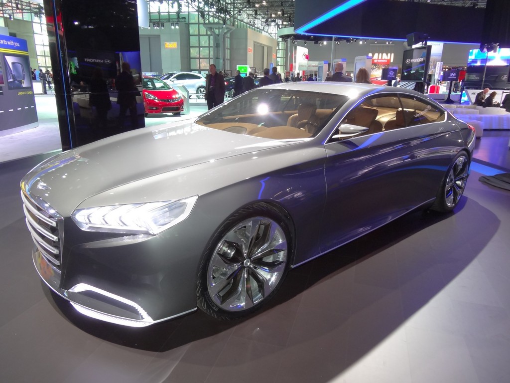 New York 2013: Hyundai HCD-14 Genesis