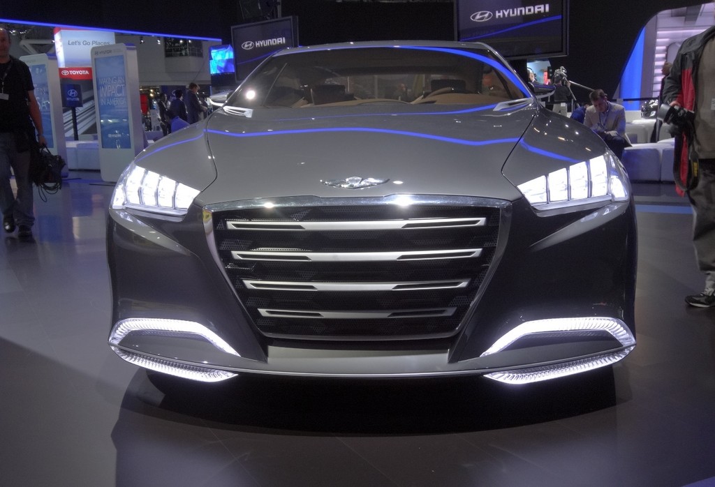 New York 2013: Hyundai HCD-14 Genesis