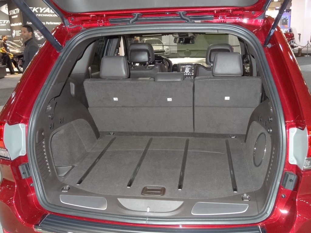 New York 2013: Jepp Cherokee will Maß aller SUV-Dinge sein