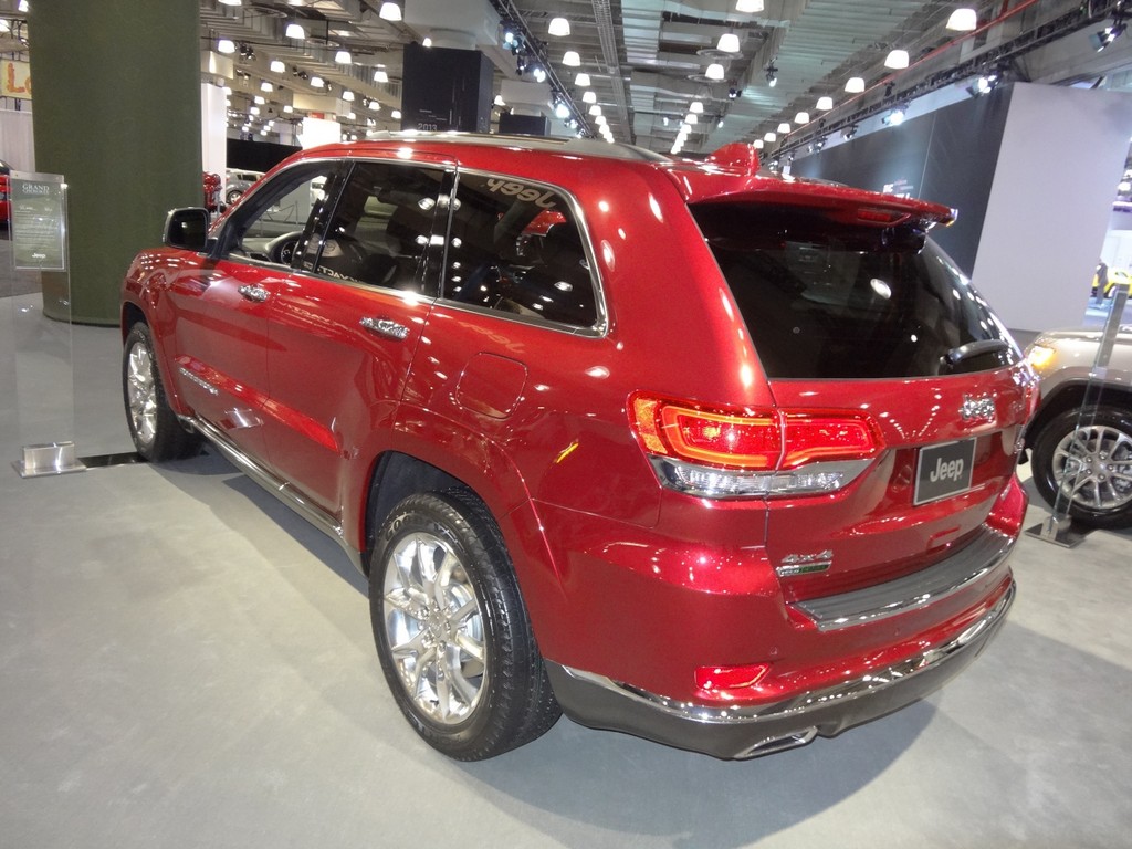 New York 2013: Jepp Cherokee will Maß aller SUV-Dinge sein