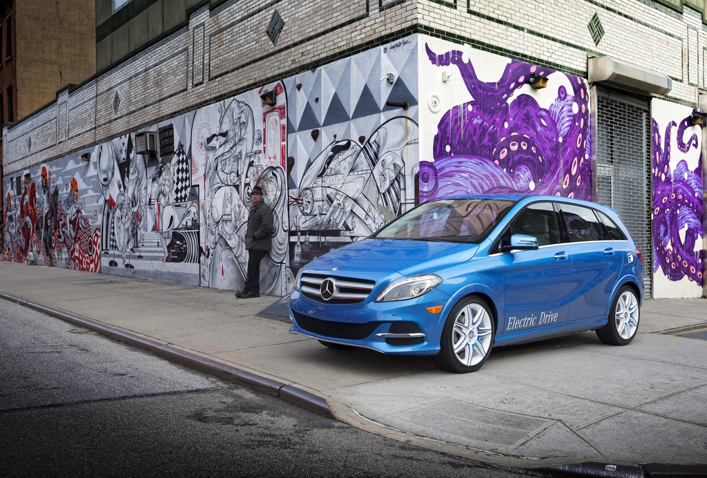 New York 2013: Mercedes-Benz B-Klasse Electric Drive ab 2014 in den USA