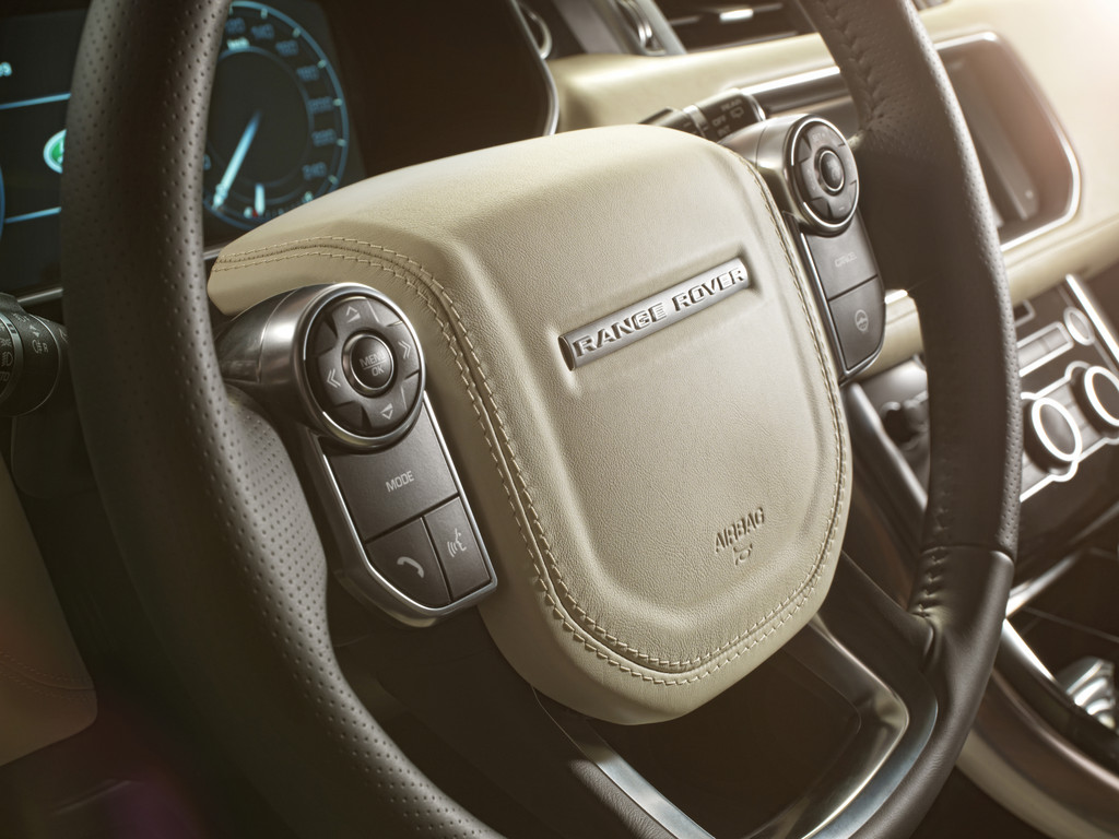 New York 2013: Weltpremiere des Range Rover Sport