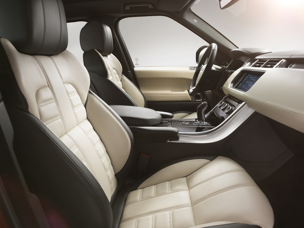 New York 2013: Weltpremiere des Range Rover Sport