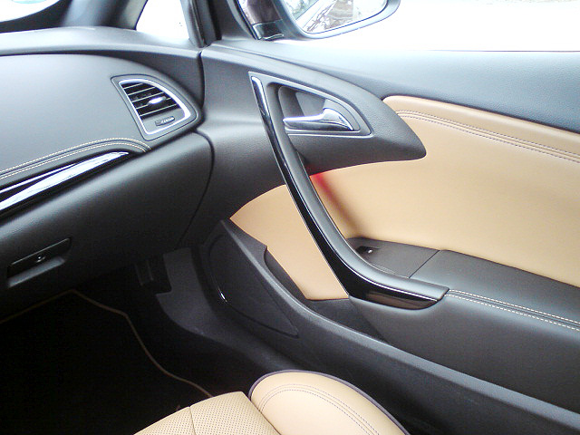 Opel Cascada: Luxus fr die Mittelklasse
