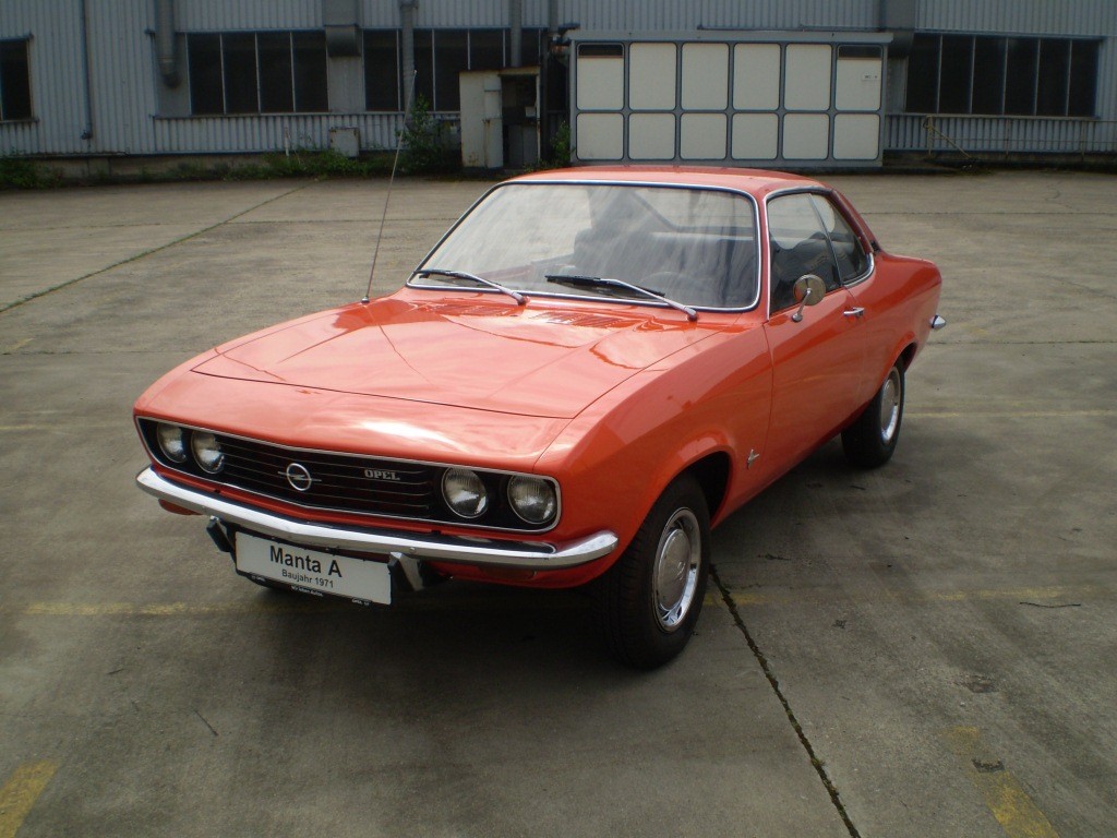 Opel Classic stiftet für Spendenaktion der Lebenshilfe Gießen restaurierten Manta A