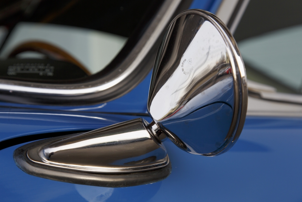 Panorama: 50 Jahre Porsche 911 - Reifen hält jung