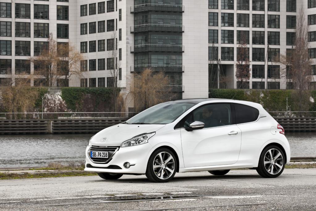 Peugeot: Service-Aktion für Leasing-Kunden