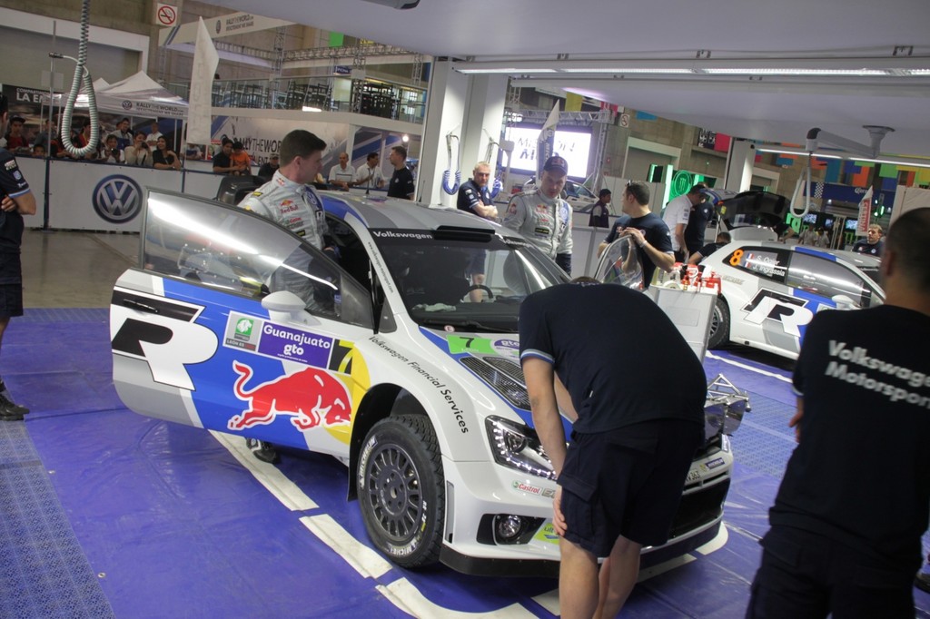 Rallye Mexiko: VW nach verpatzter Qualifilkation wieder vorn