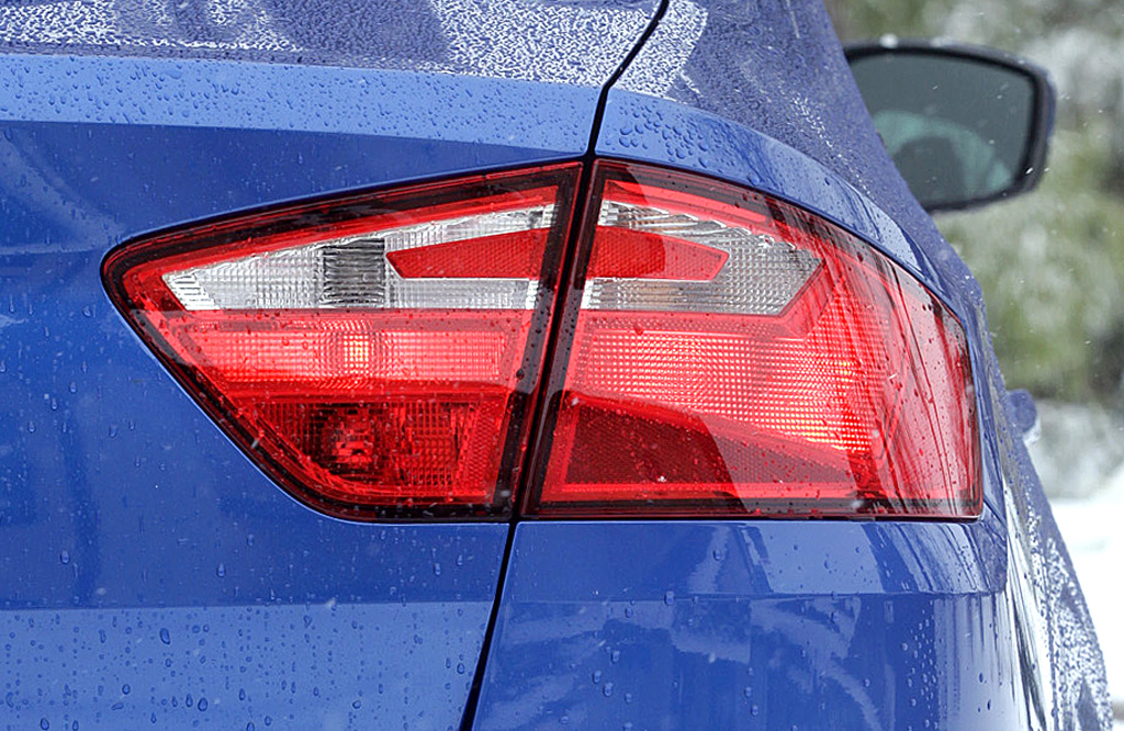 Seat Toledo: Moderne Leuchteinheit hinten.