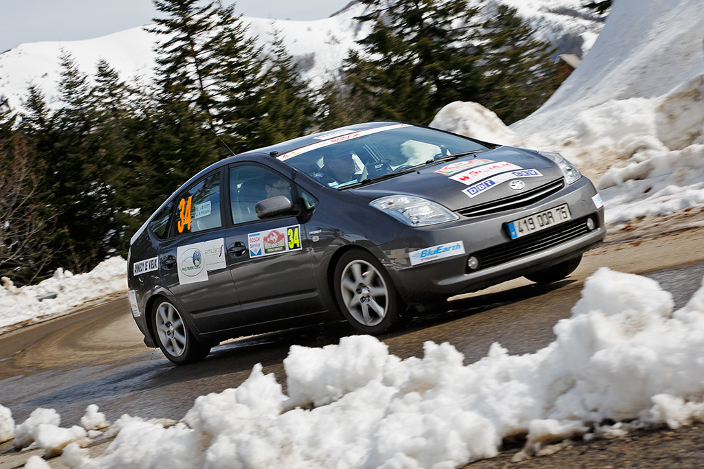 Toyota dominiert auf der 14. Rallye Monte-Carlo für alternative Antriebe