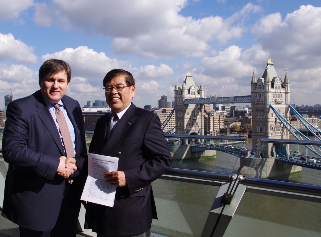 Toyota tritt Initiative für emissionsarmes London bei