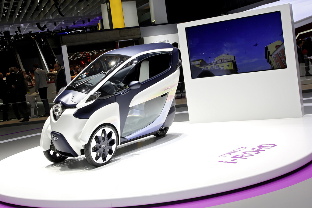 Toyota unterstützt emissionsfreies Carsharing in Grenoble