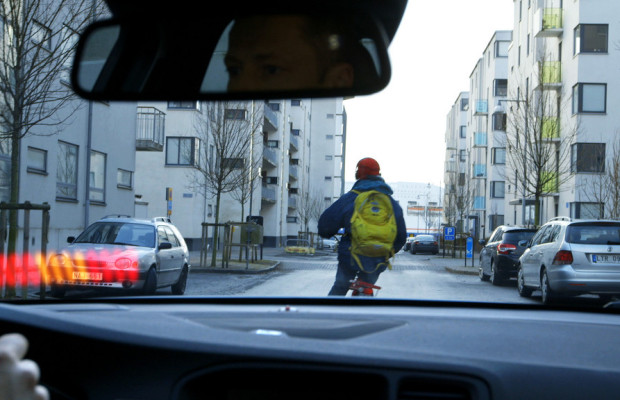 Volvo bietet Notbremsassistenten mit Radfahrer-Erkennung
