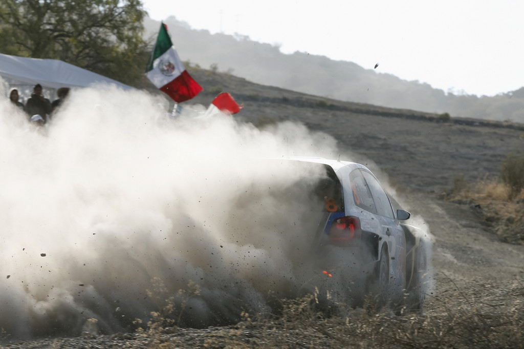 WRC Mexico: Sebastian Ogier mit Blitzstart