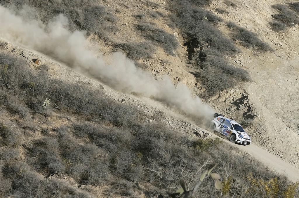 WRC Mexico: Sebastian Ogier mit Blitzstart