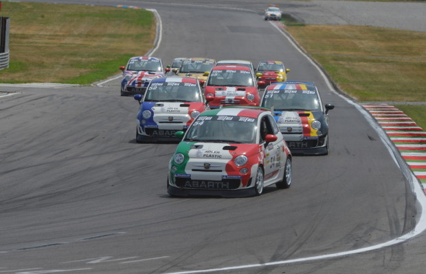 Abarth sucht wieder Amateur-Rennfahrer