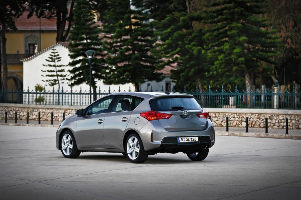 Alltags-Adonis mit kleinen Schwächen: der neue Toyota Auris