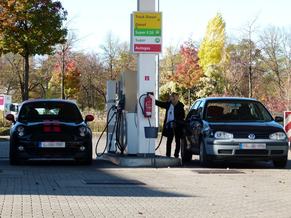 Aus E10 wird E20: Ab 2014 mehr Alkohol im Benzin