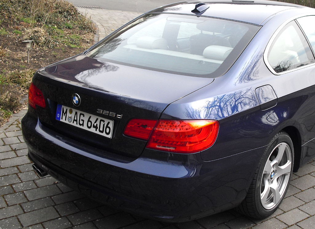 BMW 3er Coupé: Blick auf die Heckpartie.