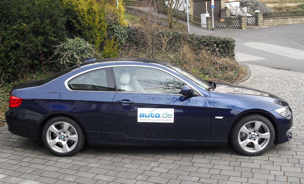 BMW 3er Coupé: Und so sieht der sportlicher geschnittene 3er von der Seite aus.
