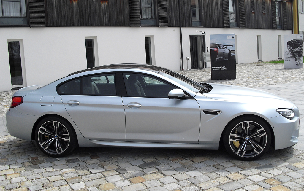 BMW M6 Gran Coupé: Und so sieht das viertürige Hochleistungscoupé von der Seite aus.