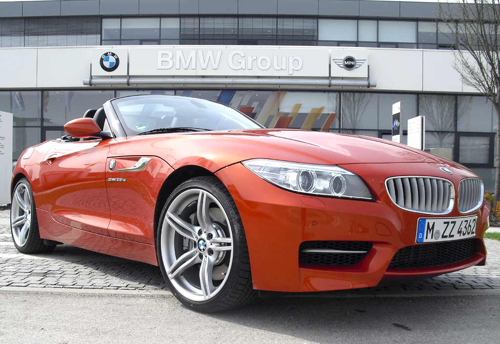 BMW Z4: ... und so, wenn das Metalldach des Roadsters geschlossen ist.