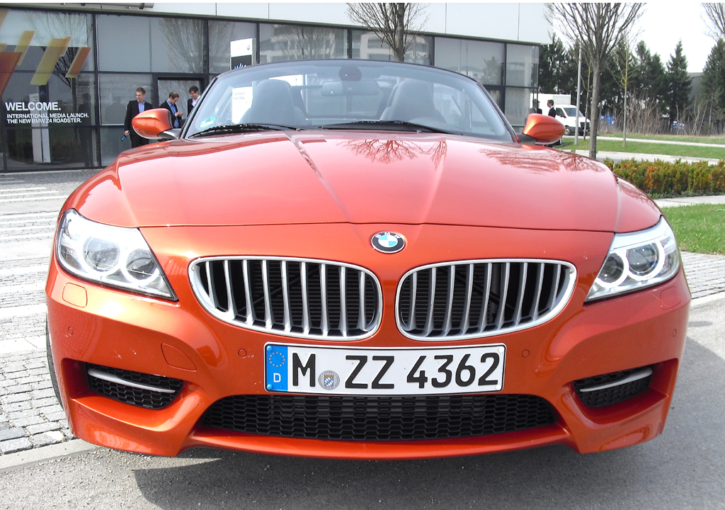 BMW Z4: Blick auf die Frontpartie. 