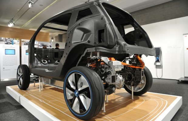 BMW revolutioniert Fahrzeugbau: Feintuning an BMW i3-Produktion läuft auf Hochtouren