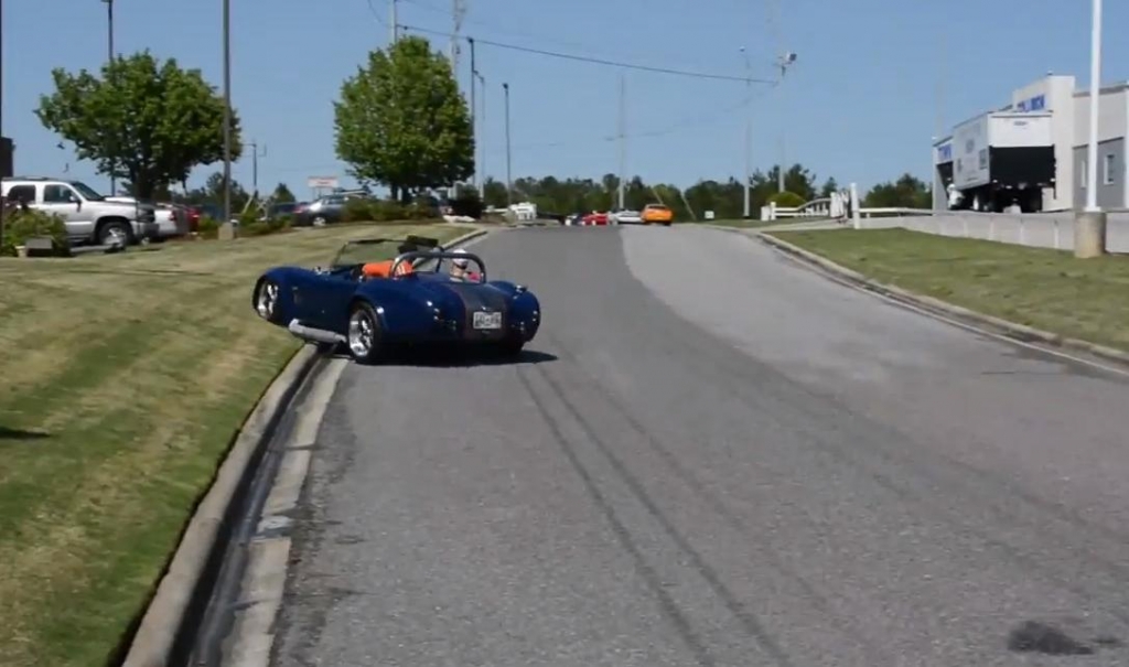 Burnout-Fail mit AC Cobra
