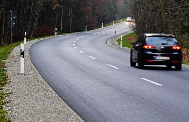 Dekra-Verkehrssicherheitsreport - Riskantes Überholen endet oft mit dem Tod