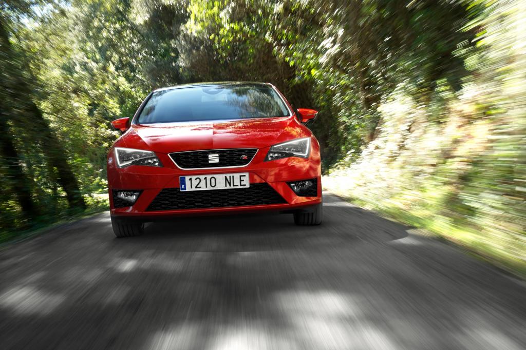 Der Seat Leon tritt nun dezidiert sportlich auf