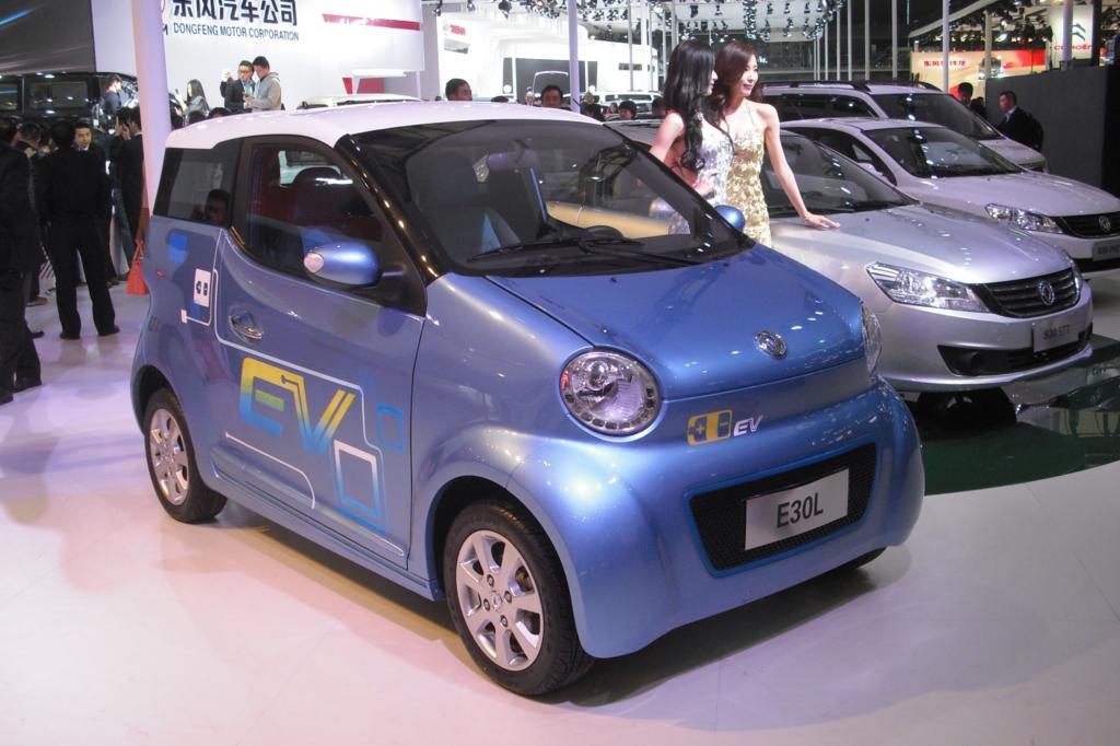 Die automobile Minimallösung E30L von Dongfeng