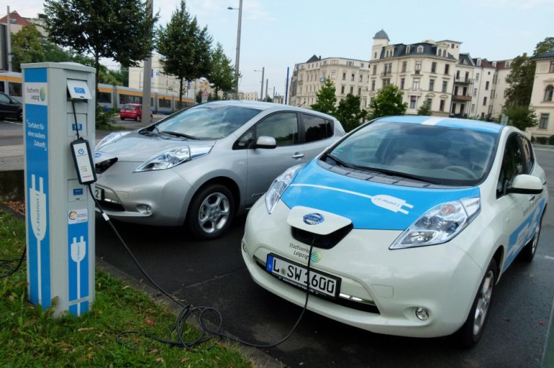 Elektrisch, Elitär, Evolutionär: Sind Elektroautos die Zukunft?