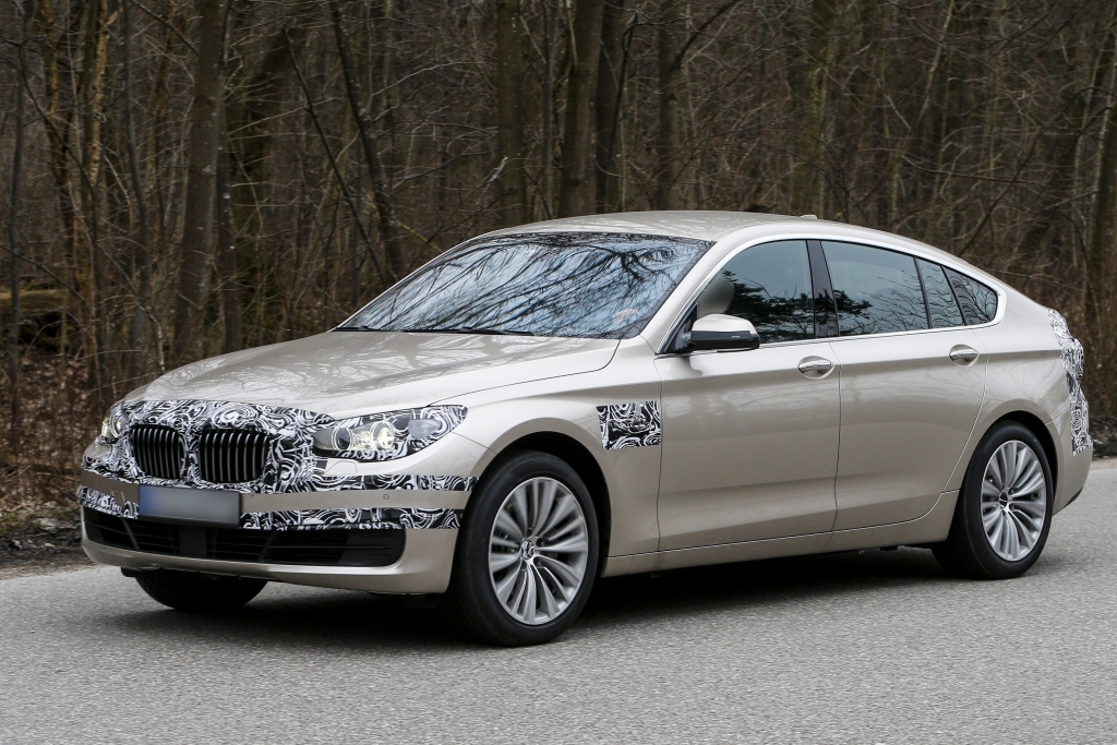 Erwischt: Erlkönig BMW 5er GT – Retusche am Raumschiff
