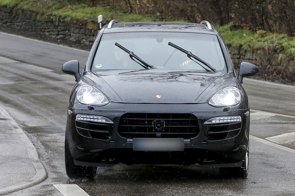 Erwischt: Erlkönig Porsche Cayenne - Großer Macan-Bruder aufpoliert 
