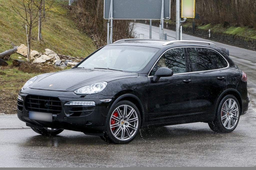 Erwischt: Erlkönig Porsche Cayenne - Großer Macan-Bruder aufpoliert 