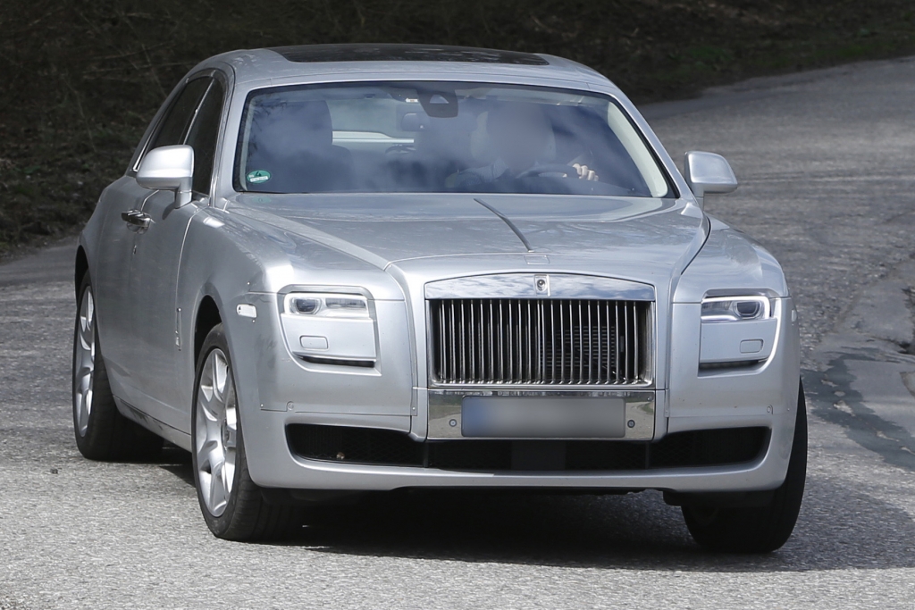 Erwischt: Erlkönig Rolls Royce Ghost -