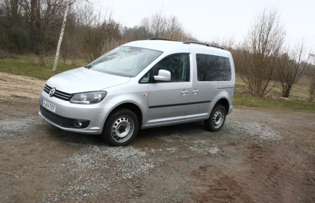 Fahrbericht Volkswagen Caddy 2.0 TDI 4Motion DSG: Einmalige Kombination