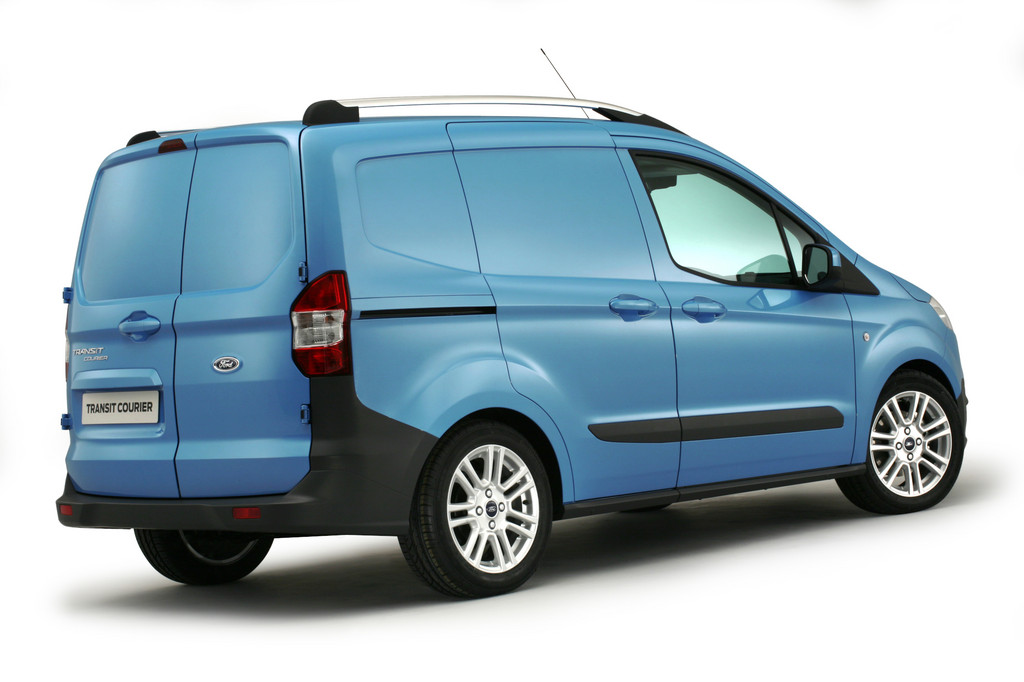 Ford Transit Courier rundet Nutzfahrzeugfamilie ab