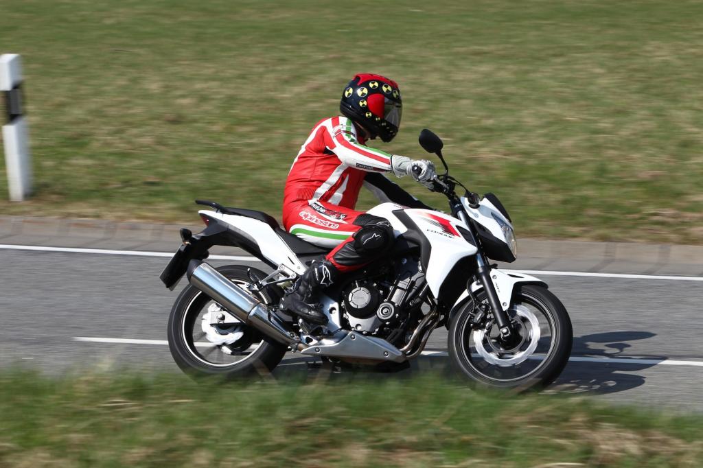 Honda CB 500 F in Aktion
