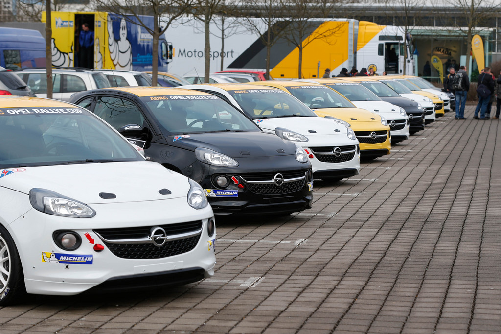In vier Tagen fällt die erste Startflagge beim ADAC Opel Rallye Cup