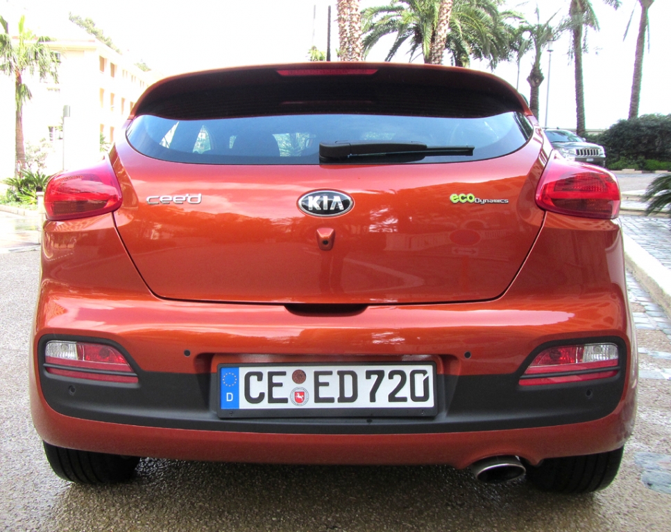 Kia Pro Cee'd: Blick auf die Heckpartie.