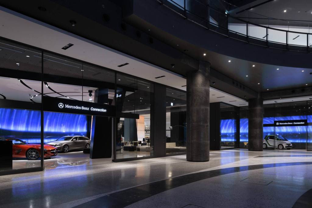 Mercedes-Benz eröffnet zweiten City Store in Japan