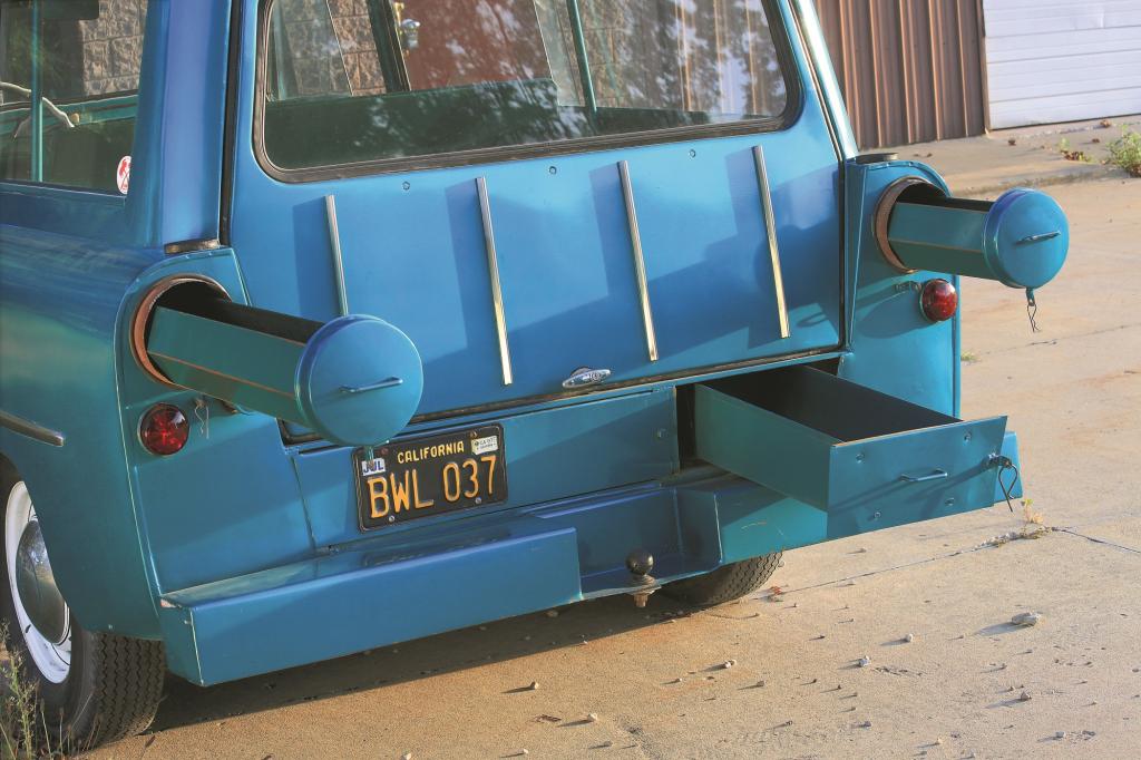 Mit Schublade für Angelruten: der Powell Station Wagon