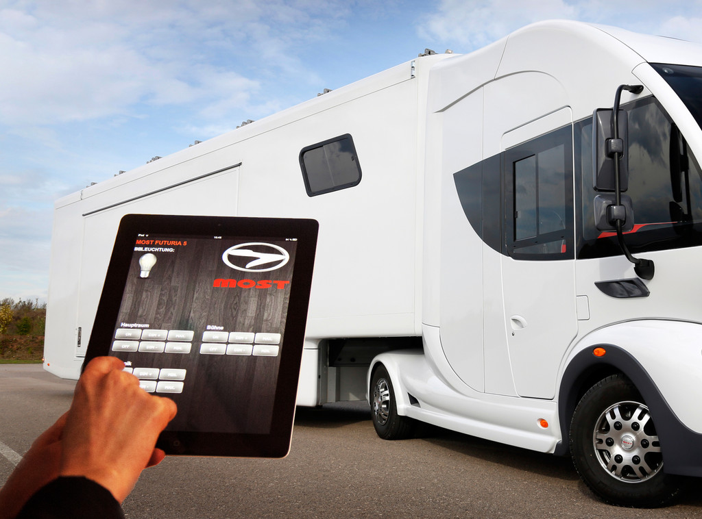 Most bietet iPad-Steuerung für Showtrucks an