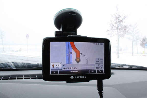 Navigationsgeräte für Autos