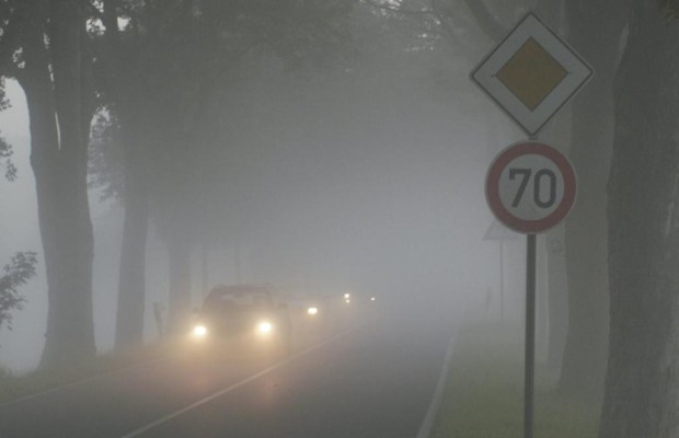Neuer Scheinwerfer - Um den Regen herum leuchten