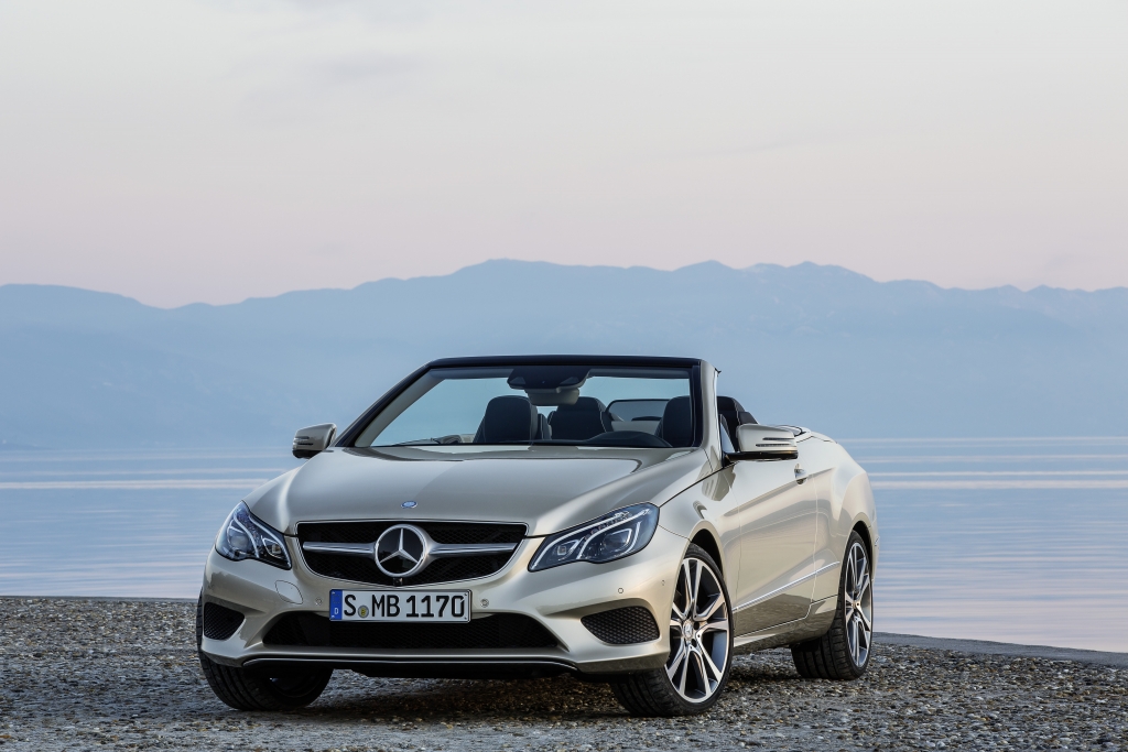 Noch deutlich umfangreicher ging Mercedes bei der Modellpflege seines E-Klasse-Cabrios zur Sache.