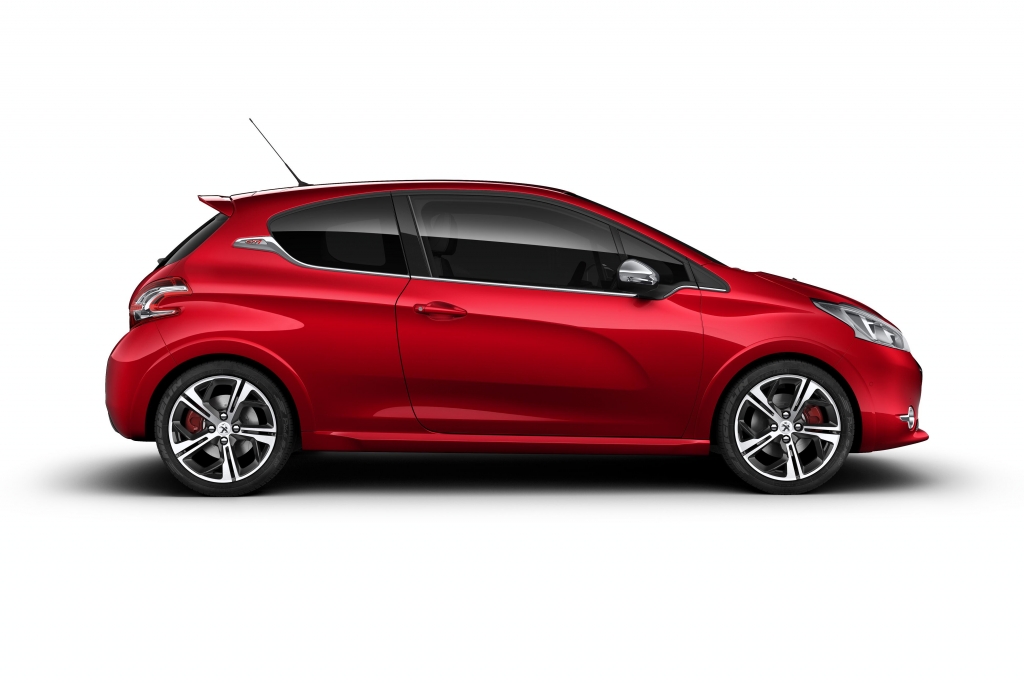 Peugeot 208 GTi: Französischer Racer on miniature