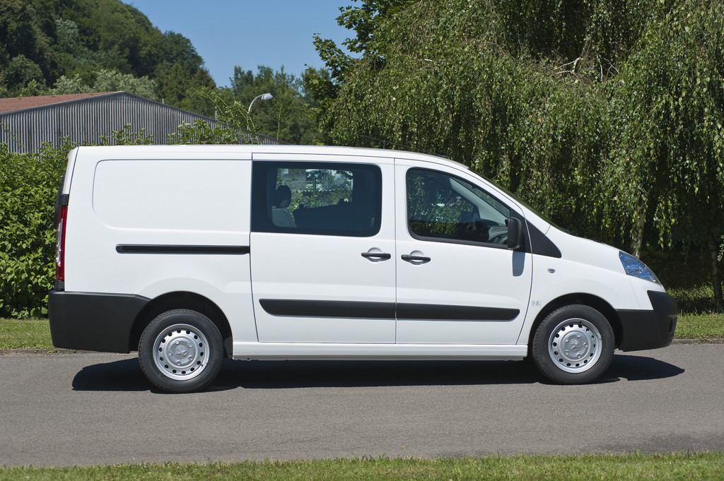 Peugeot Expert Kastenwagen mit Komfort-Plus-Paket